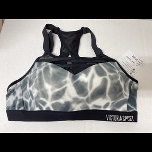 NWT Victoria’s Secret sports bra
